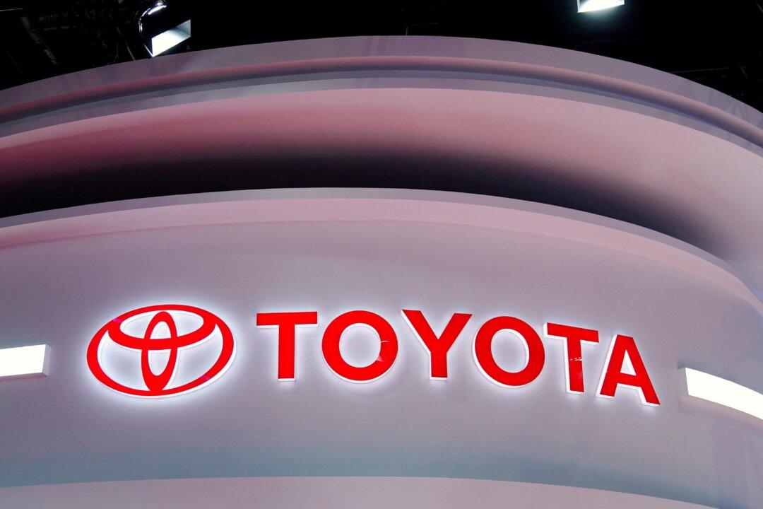 Toyota And Honda Urge Government To Ease New Rules For Carmakers
