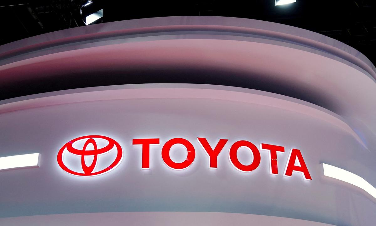Toyota And Honda Urge Government To Ease New Rules For Carmakers