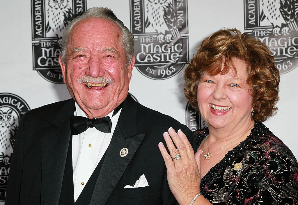 Milt Larsen, Co-Founder of Hollywood’s Magic Castle, Dies at 92