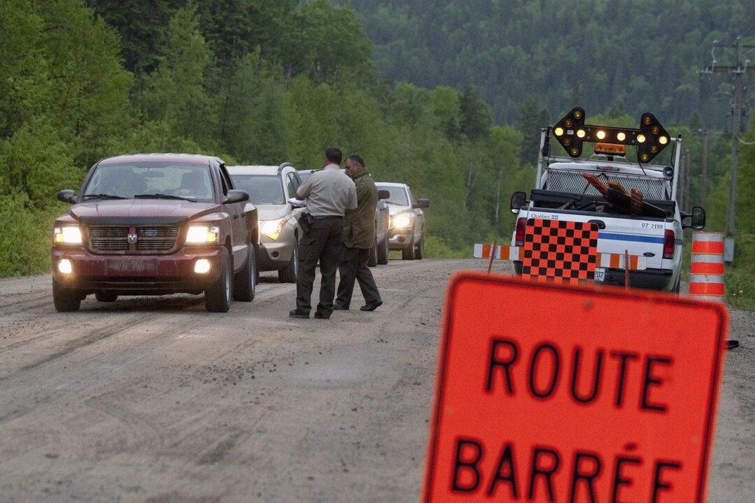 Forest Fire Forces Evacuation of 500 Homes in Chapais in Northern Quebec