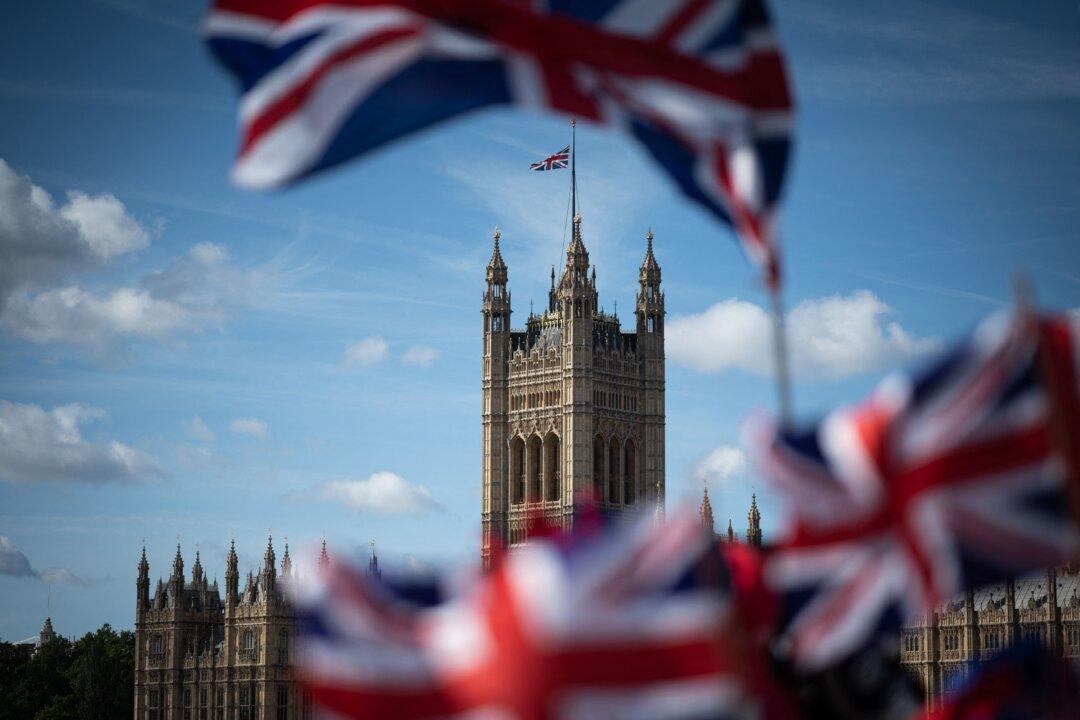 UK Moves Ahead With Indo–Pacific Strategy to Contain CCP Threat