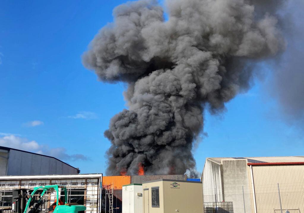 South Auckland Residents Wake up to Toxic Smoke