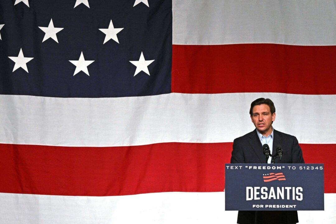 At Iowa Launch, DeSantis Claims Trump Has ‘Moved Left,’ Can’t Win a General Election