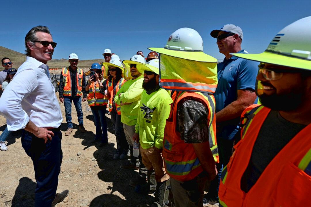 Facing Sweltering Summers, California’s Newsom Floats Plan for State to Buy Energy