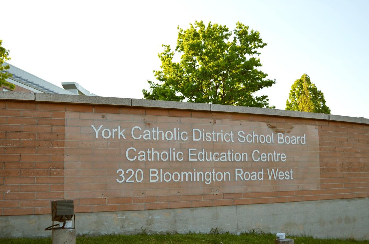 For True Inclusivity, School Boards Should Only Promote the Canadian Flag