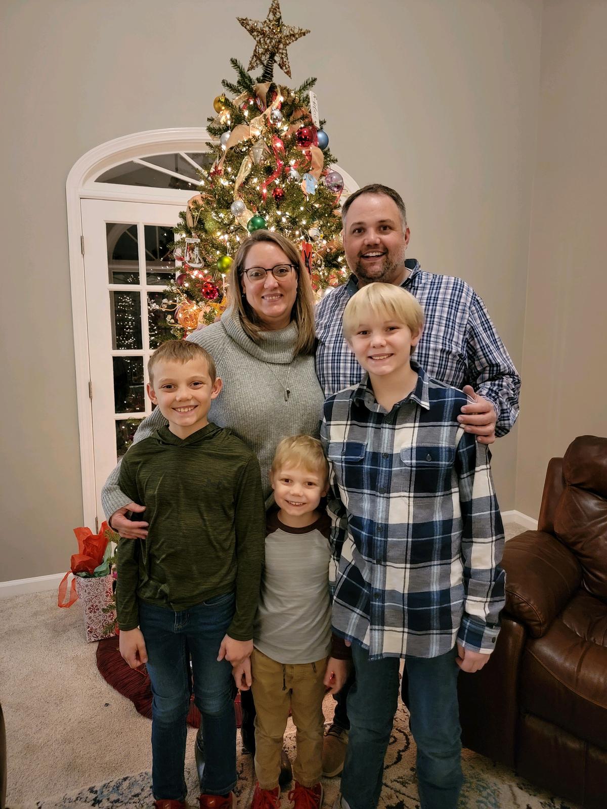Lauren with her husband, David, and their three sons. (Courtesy of <a href="https://www.facebook.com/people/Lauren-Eden-Abortion-Survivor-Pro-Life-Speaker-Family-Advocate/100084937398584/?paipv=0&eav=AfbNcq6rBDzY0X6M5hVCNwdyqWDESlFL_ytDBZBEIUOsVmiXB8VzEpLRKDZMNrYTPME&_rdr">Lauren Eden</a>)