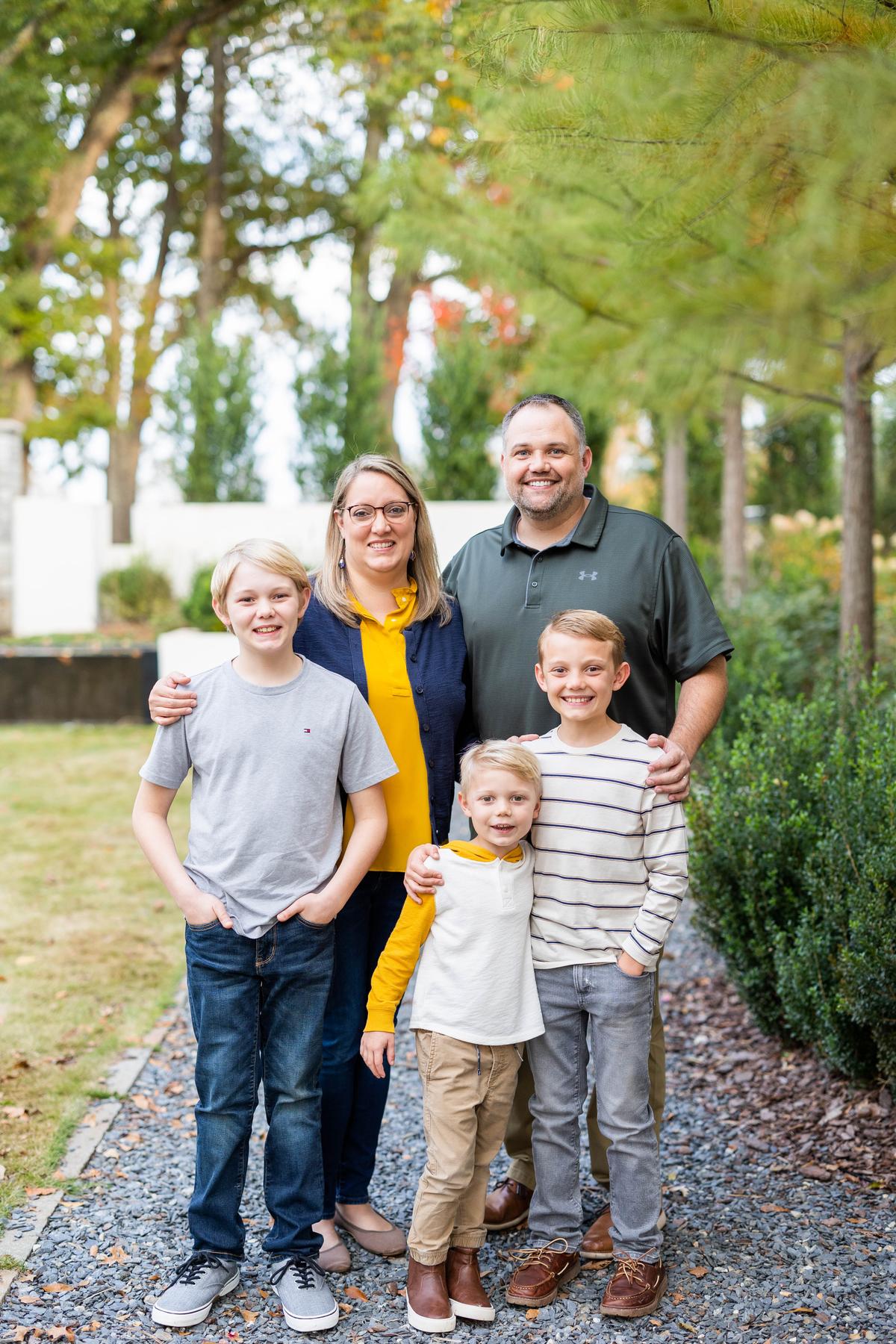 Lauren with her husband and sons. (Courtesy of Eleanor Stenner Photography via <a href="https://www.facebook.com/people/Lauren-Eden-Abortion-Survivor-Pro-Life-Speaker-Family-Advocate/100084937398584/?paipv=0&eav=AfbNcq6rBDzY0X6M5hVCNwdyqWDESlFL_ytDBZBEIUOsVmiXB8VzEpLRKDZMNrYTPME&_rdr">Lauren Eden</a>)