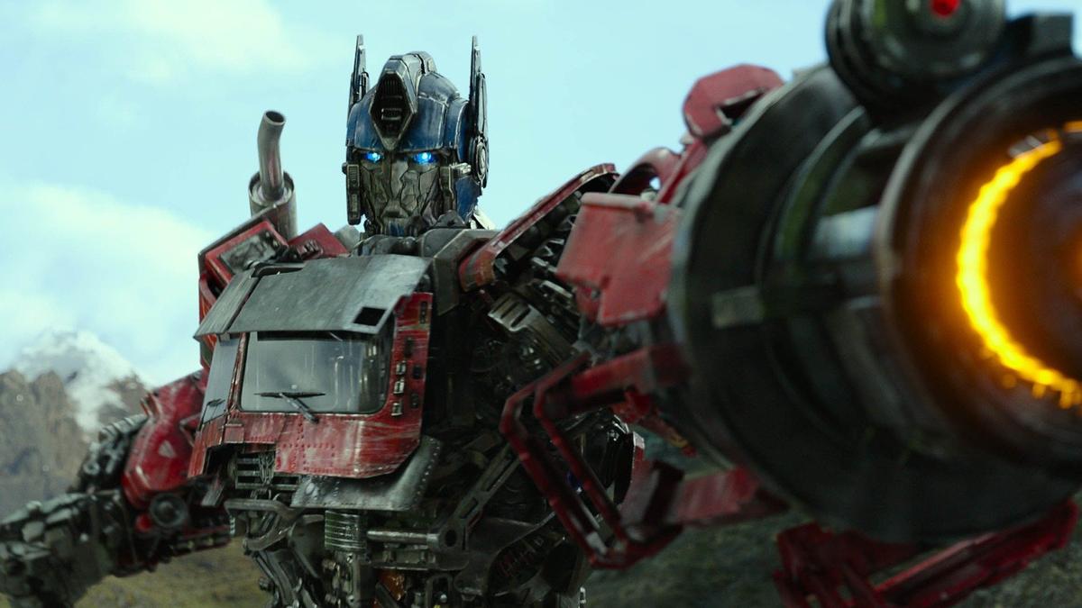 Optimus Prime (voiced by <span class="ILfuVd" lang="en"><span class="hgKElc">Peter Cullen), </span></span>in “Transformers: Rise of the Beasts.” (Paramount Pictures)