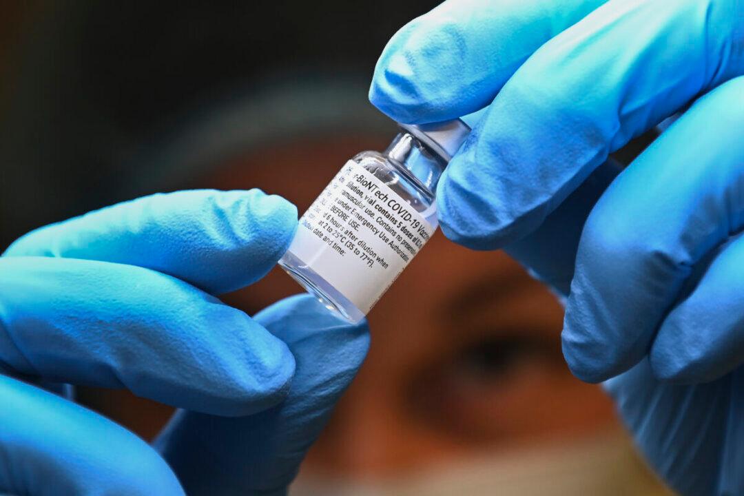Federal Employee Court Challenge of COVID Vaccine Mandate Going to Hearing