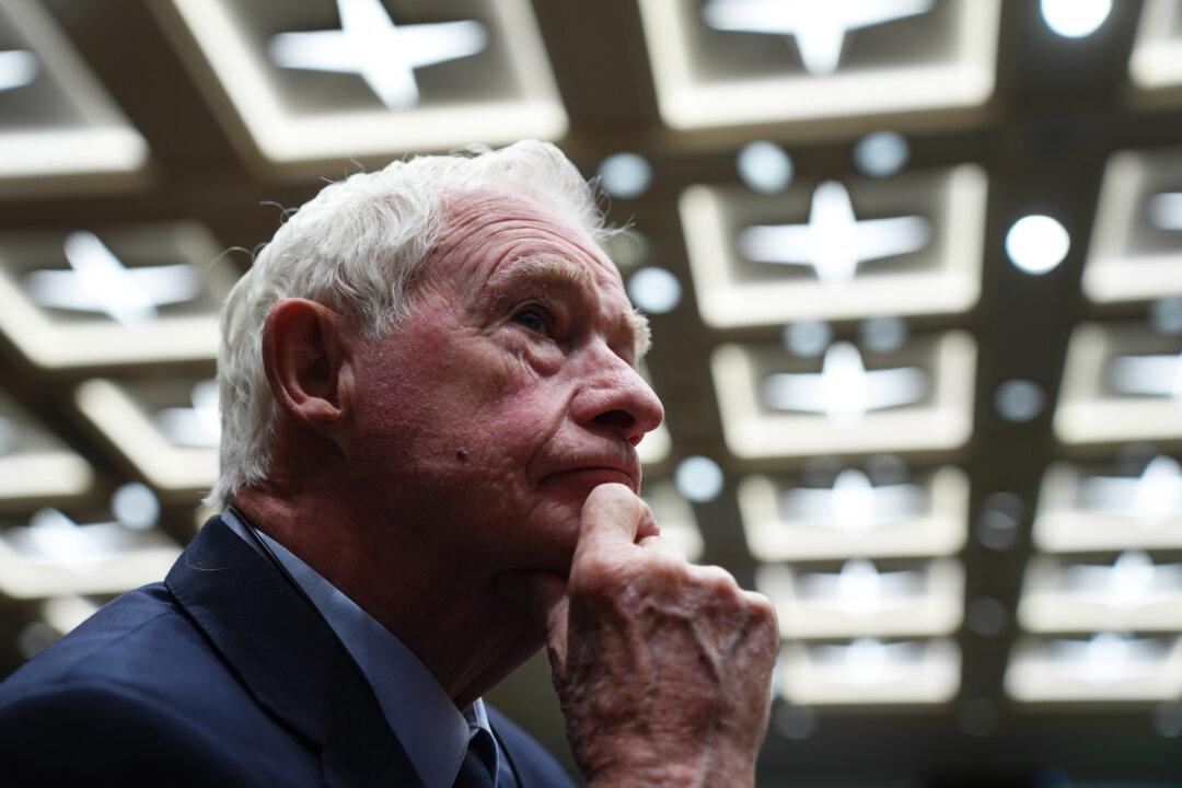 Johnston Says Global News’ Allegation Against MP Dong is ‘False’ Due to ‘Misinterpretation’ of Intel