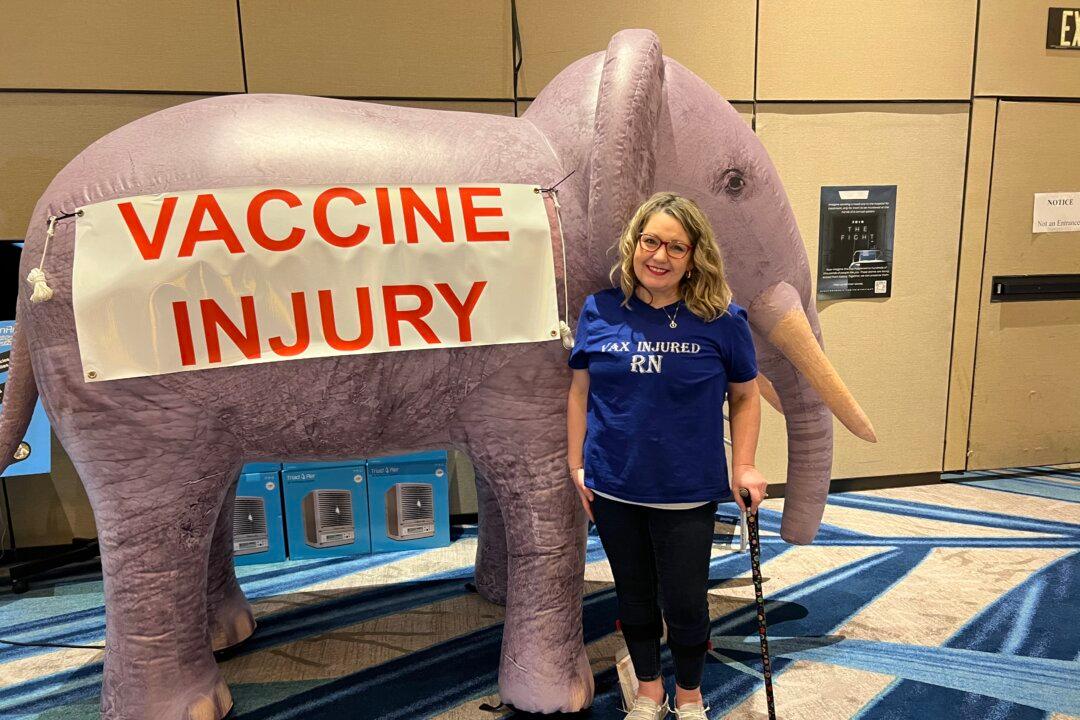 Nurse Injured by COVID-19 Vaccine Heading to Trial Against Former Employer