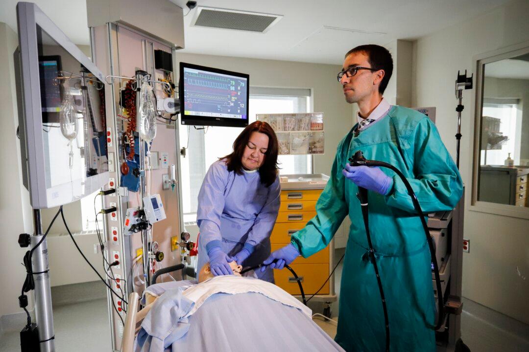 Health Department Expects Health-Care Staff Shortage ’to Get Worse' in Canada