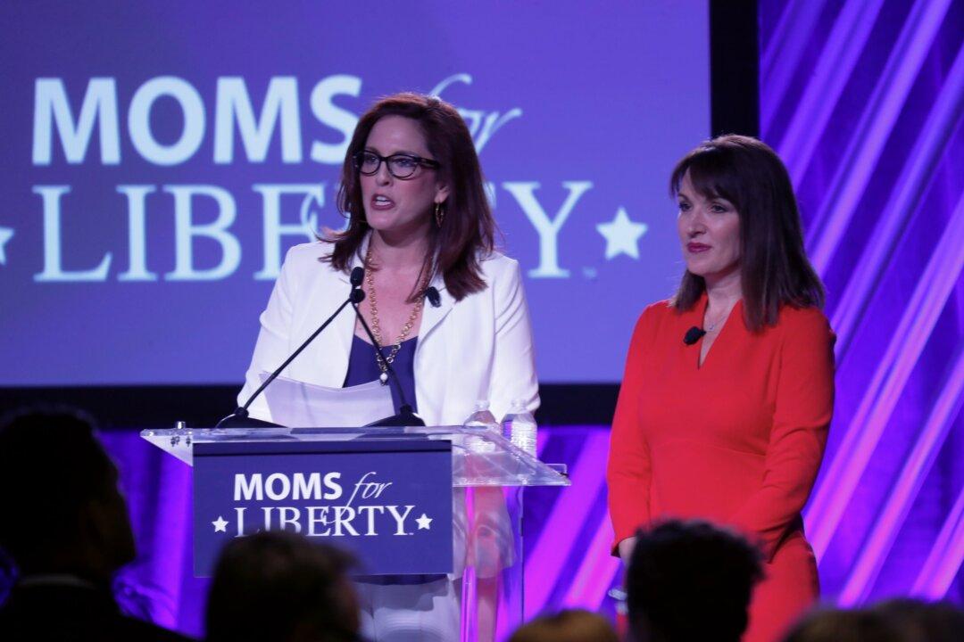 Moms for Liberty Co-founder Responds to Southern Poverty Law Center ‘Hate Group’ Label