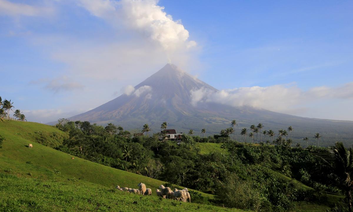 Philippines Raises Alert Level at Rumbling Volcano After Rockfall, Quakes