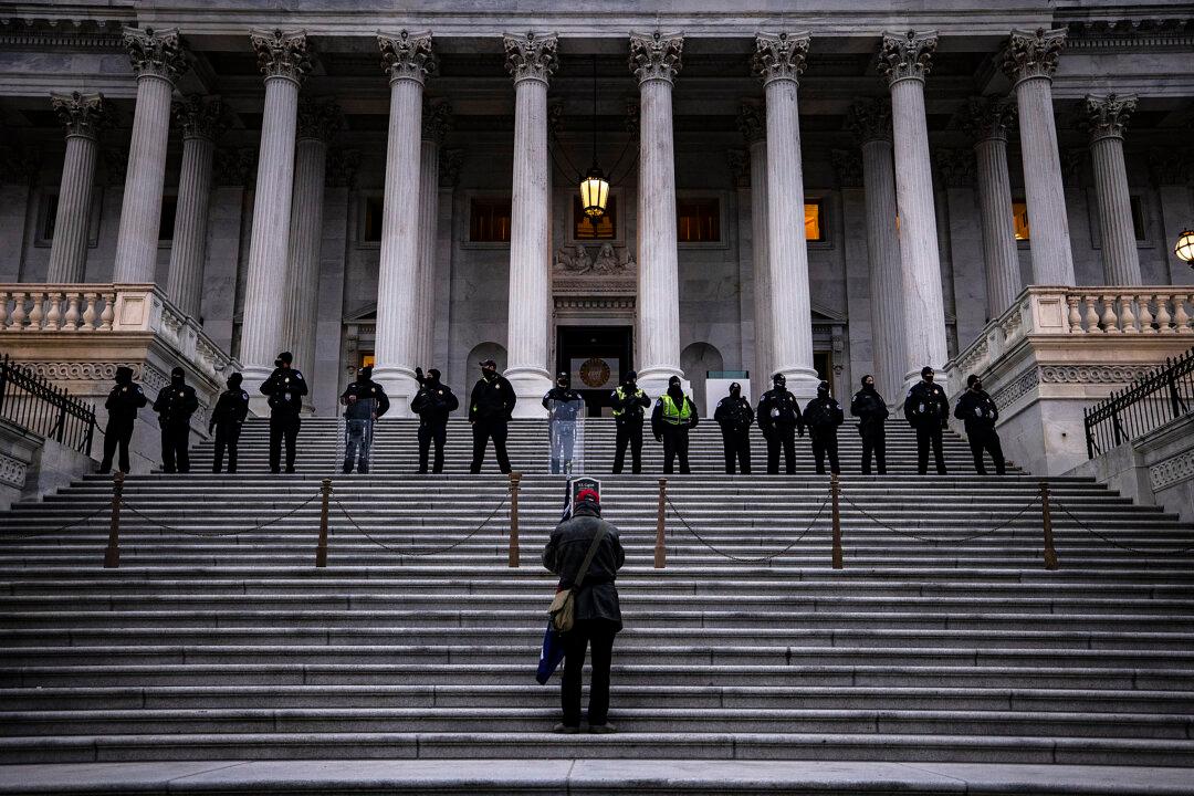 2 Missouri Men Charged With Assaulting Police Officers During Jan. 6 Capitol Breach