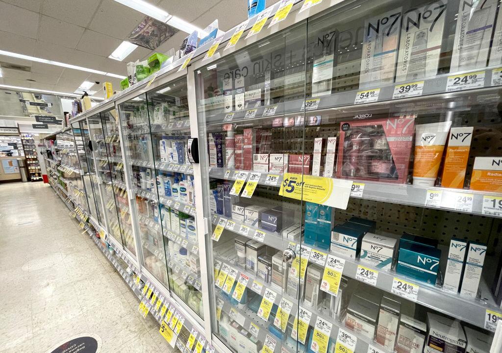 Retailers Hope Advancements in AI Security Can Stem Rise in Shoplifting