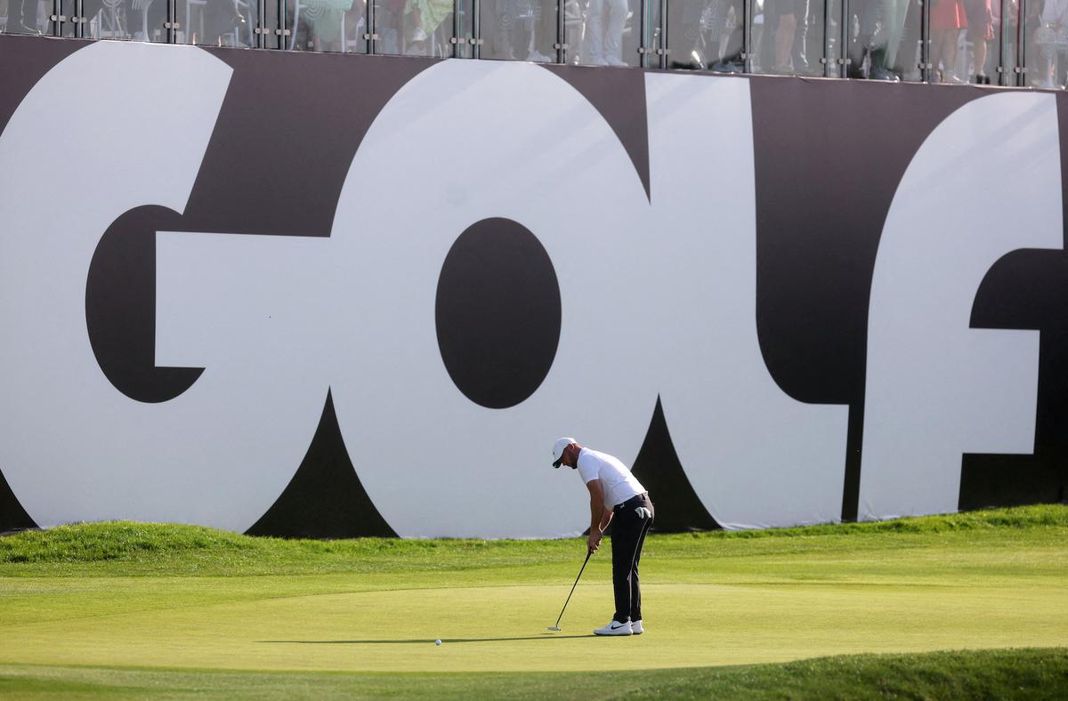 Shock PGA-LIV Golf Merger Dismays Some Senators, While Others Remain Unperturbed