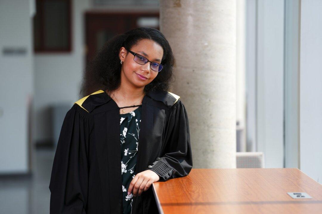 Ottawa Girl Set to Become the Youngest University Graduate in Canadian History
