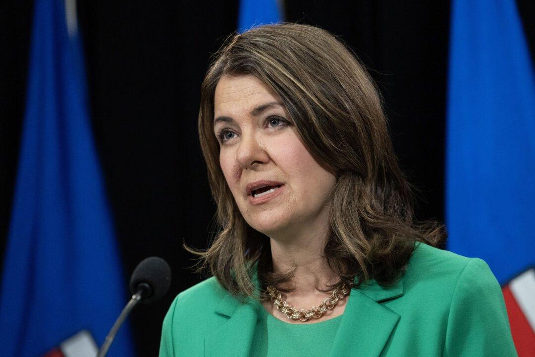 ‘Total Disregard’: Alberta Premier Says Ottawa’s EV Mandate Ignores Canadians’ Well-Being