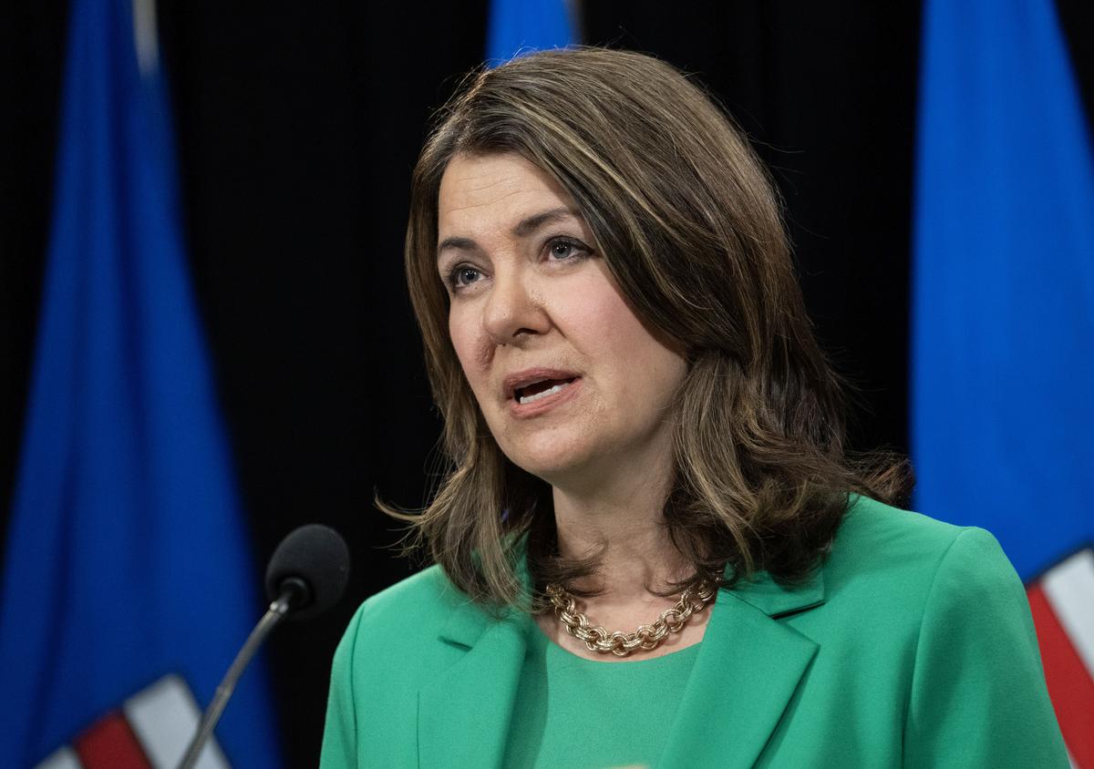 ‘Total Disregard’: Alberta Premier Says Ottawa’s EV Mandate Ignores Canadians’ Well-Being