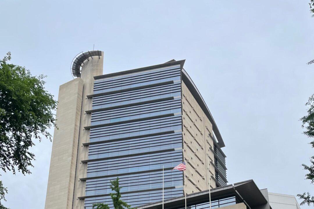 Federal Judge Rules That Oregon Gun Measure Is Constitutional