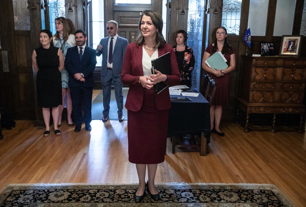 To Deliver on Her Campaign Promise on Health Care, Smith Needs Innovative Solutions: Analysts