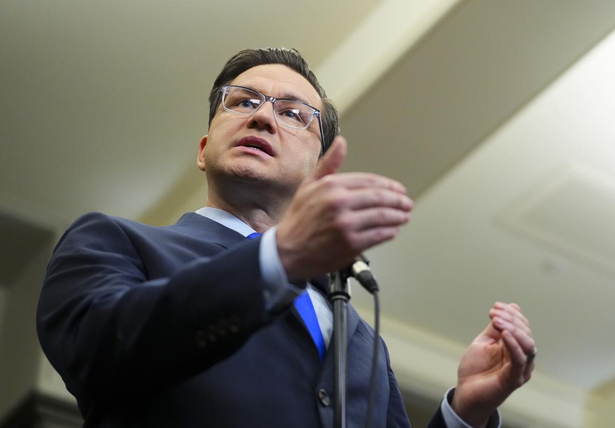 Poilievre Pledges to Speed Up Housing Approval Following CMHC Report on Slow Times for Toronto, Vancouver