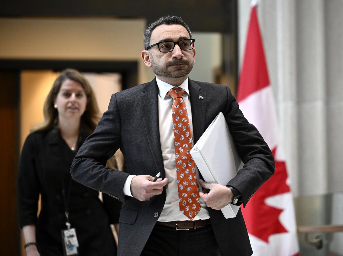 More Ministers Not Seeking Re-Election Ahead of Cabinet Shuffle