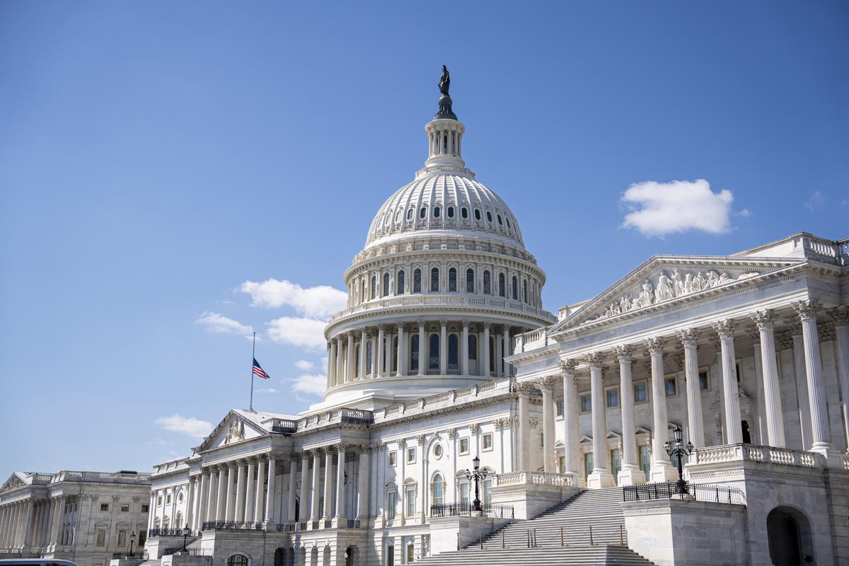 Bipartisan Journalism Anti-Trust Bill Advances in Congress, Sparks Debate on Content Moderation