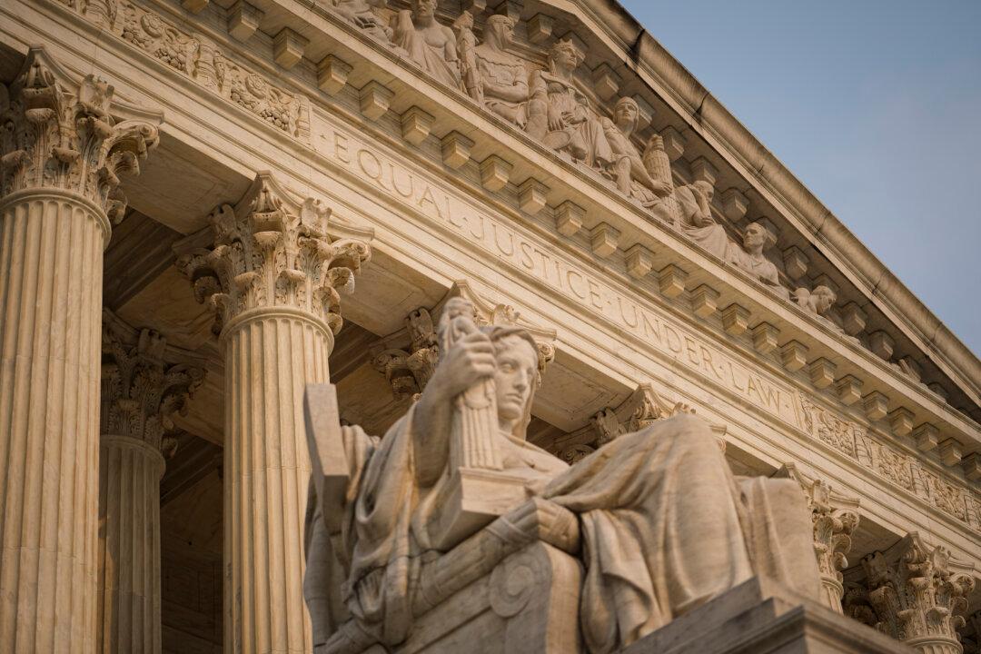 EXCLUSIVE: Jan. 6 Prisoner Takes His Obstruction Charge to the Supreme Court