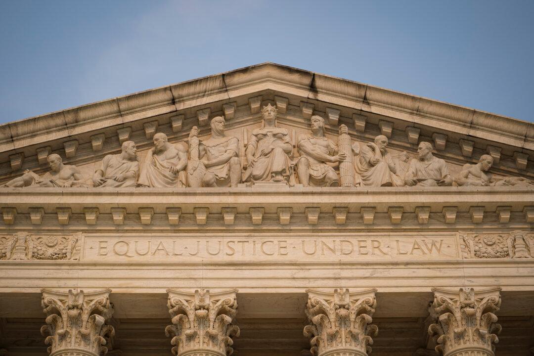 Democrats Decry ‘Politicized’ Supreme Court, Resume Push for Term Limits