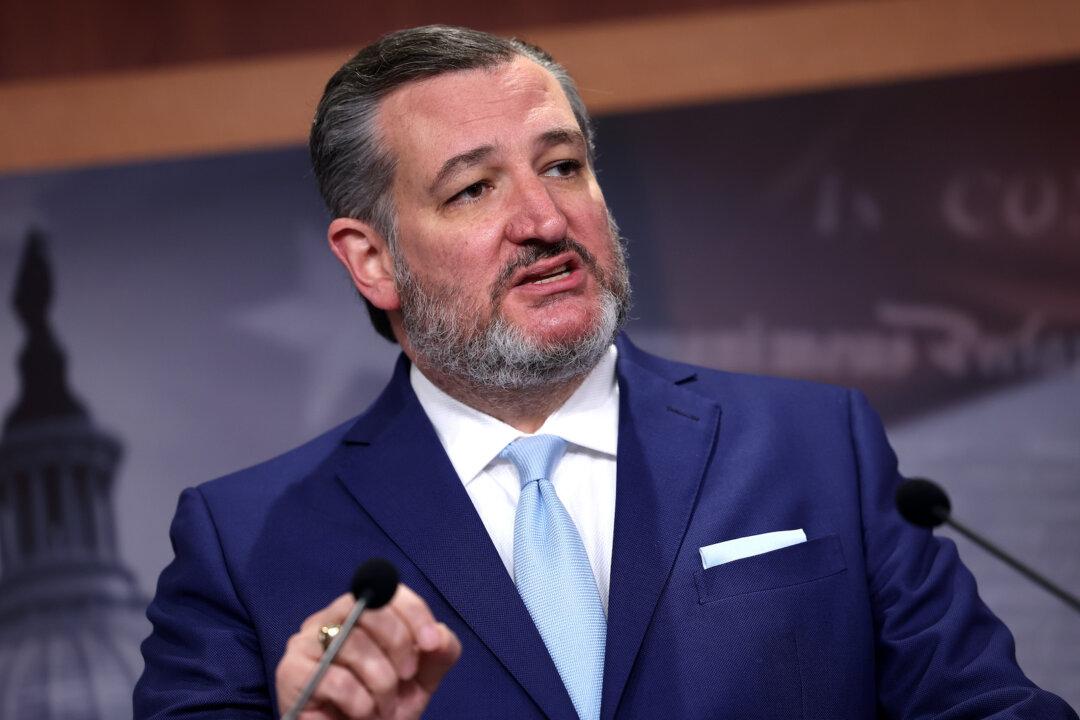 Cruz Says Judge in Jan. 6 Case Will Be ‘Hostile’ to Trump