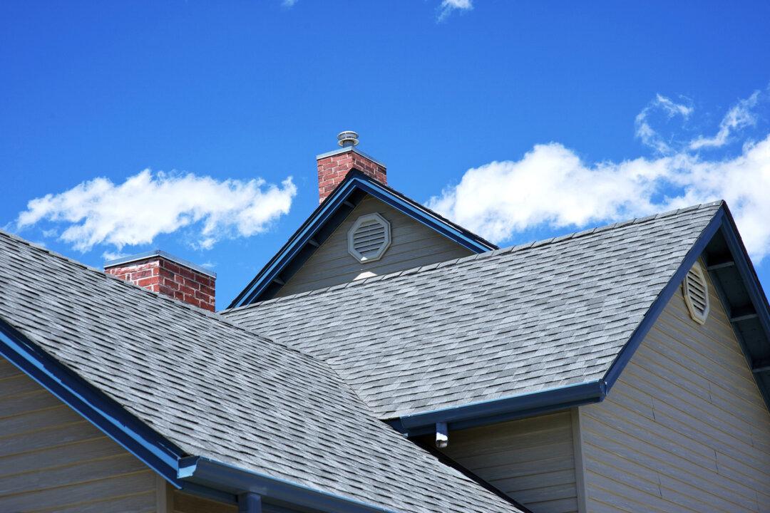 How to Tell When Your Roof Needs Replacing