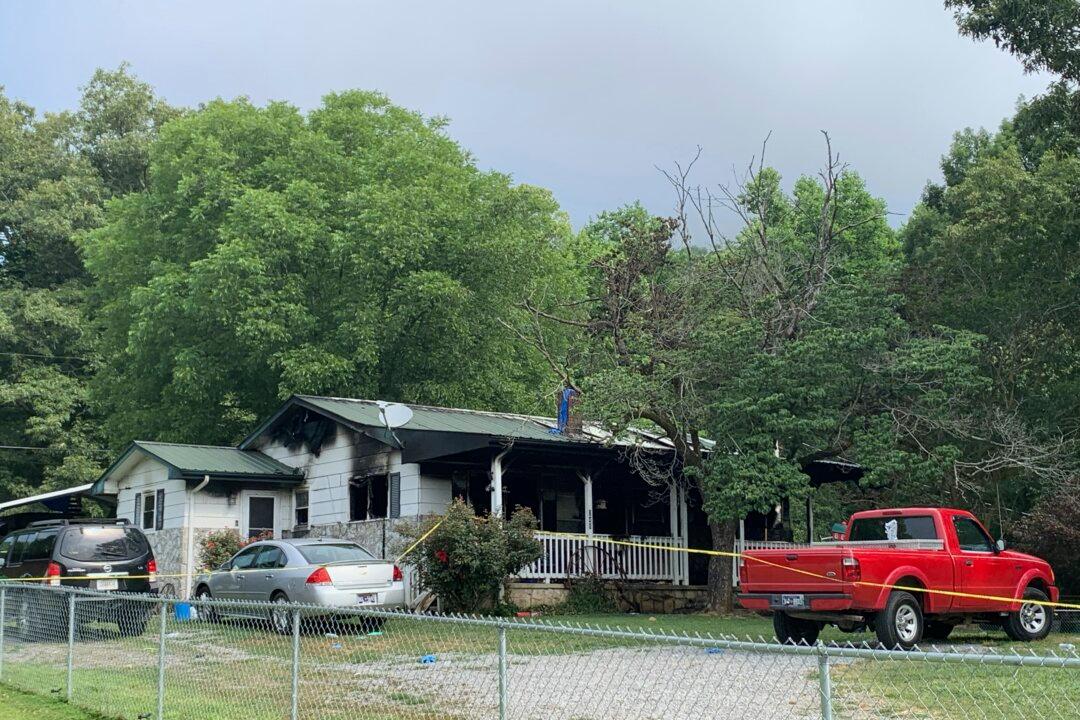 Shooting, Fire at Tennessee Home Leads to 6 Dead Including 3 Children