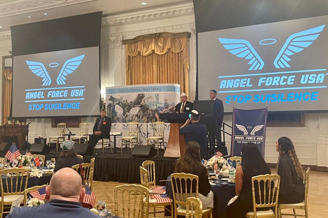 Flag Day Celebration Commemorates Veterans at Risk of Suicide