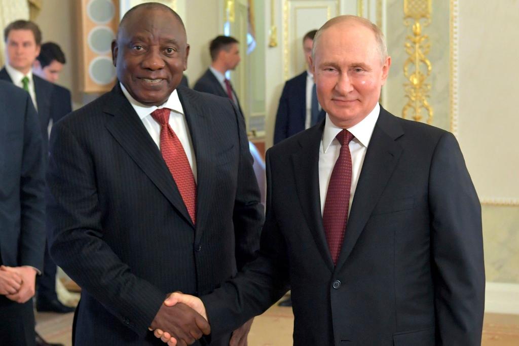Putin Meets With African Leaders in Russia to Discuss Ukraine Peace Plan, but No Visible Progress