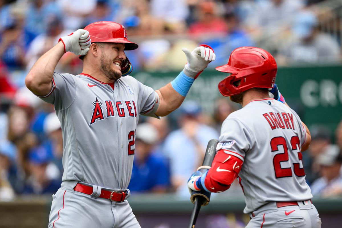 Ohtani, Trout Homer to Lead Angels Past Royals 5–2