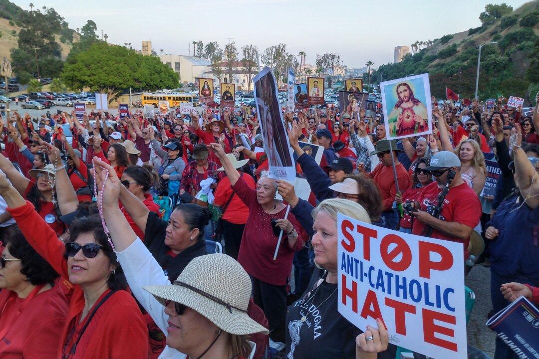 Thousands Protest at Dodger Stadium as Team Honors Anti-Catholic Drag Group