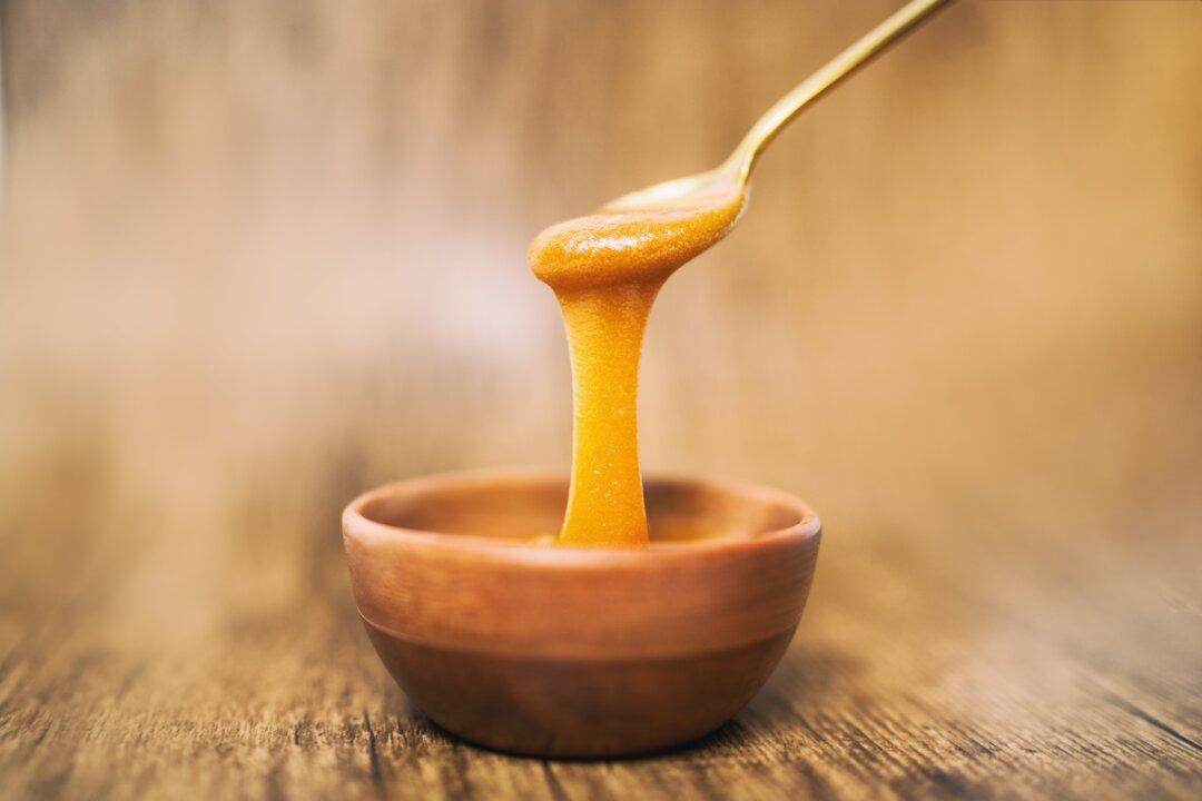 Manuka Honey: The Honey With the Most Antibacterial and Anti-Inflammatory Benefits