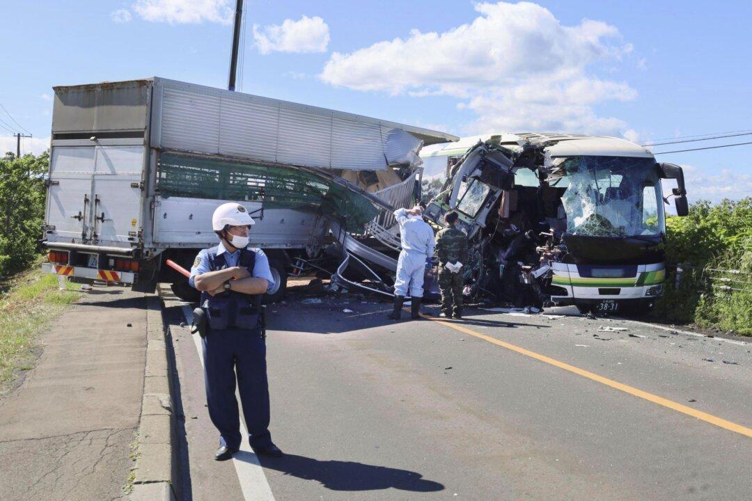 5 Killed After Truck Collides With Bus in Hokkaido in Northern Japan