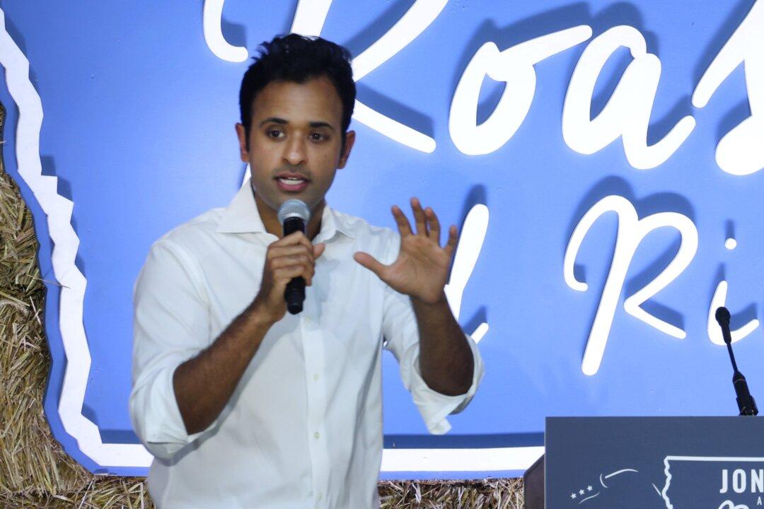 Vivek Ramaswamy, ‘Shark Tank’ Host Mark Cuban Spar Over ‘Woke’ Capitalism