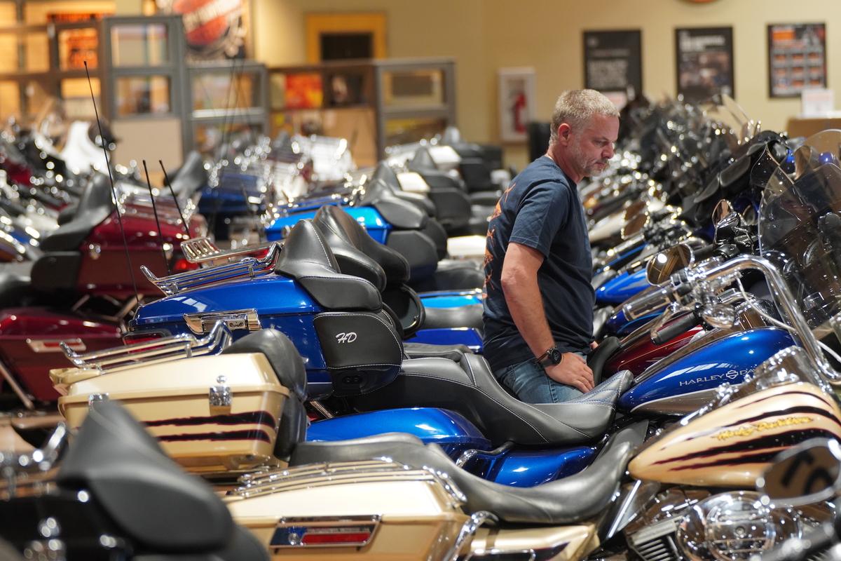 Motorcycle Enthusiasts Live to Ride in a Post-Pandemic Economy
