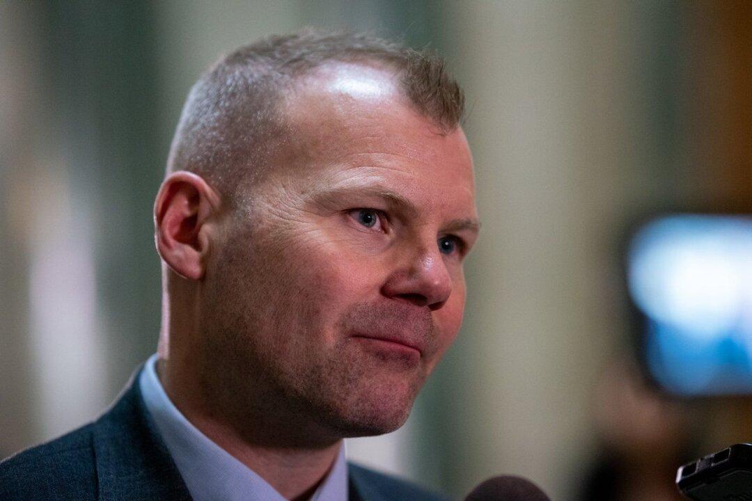Saskatchewan Minister Defends New Policy Requiring Parental Consent for Preferred Pronouns