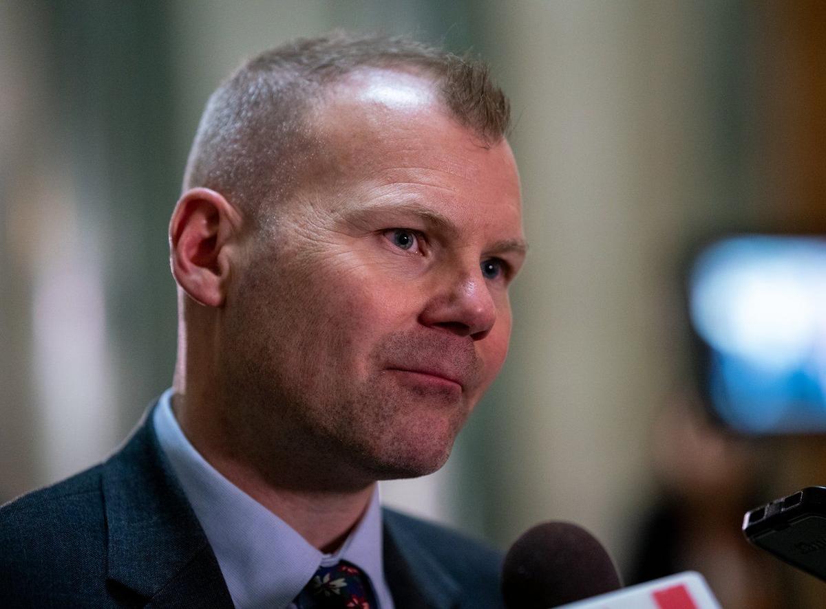 Saskatchewan Minister Defends New Policy Requiring Parental Consent for Preferred Pronouns