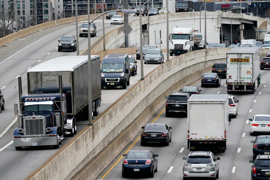US States Consider Taxing Vehicle Owners Based on Miles Traveled