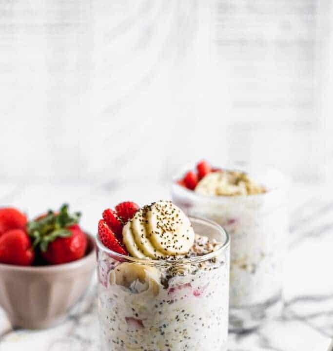 Strawberry Overnight Oats