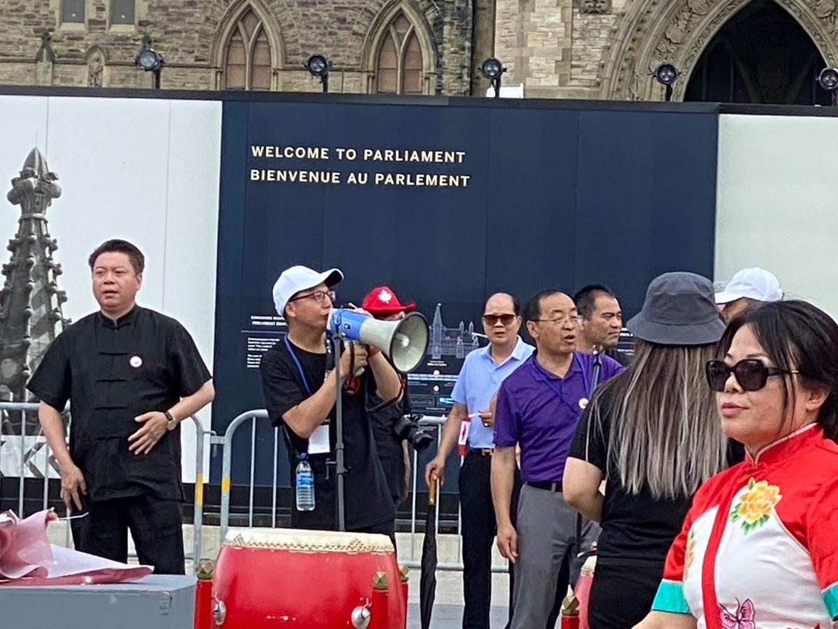 UPDATED: Opposing Foreign Agent Registry: Hundreds Offered Money, Bus Ride to Join Parliament Hill Protest