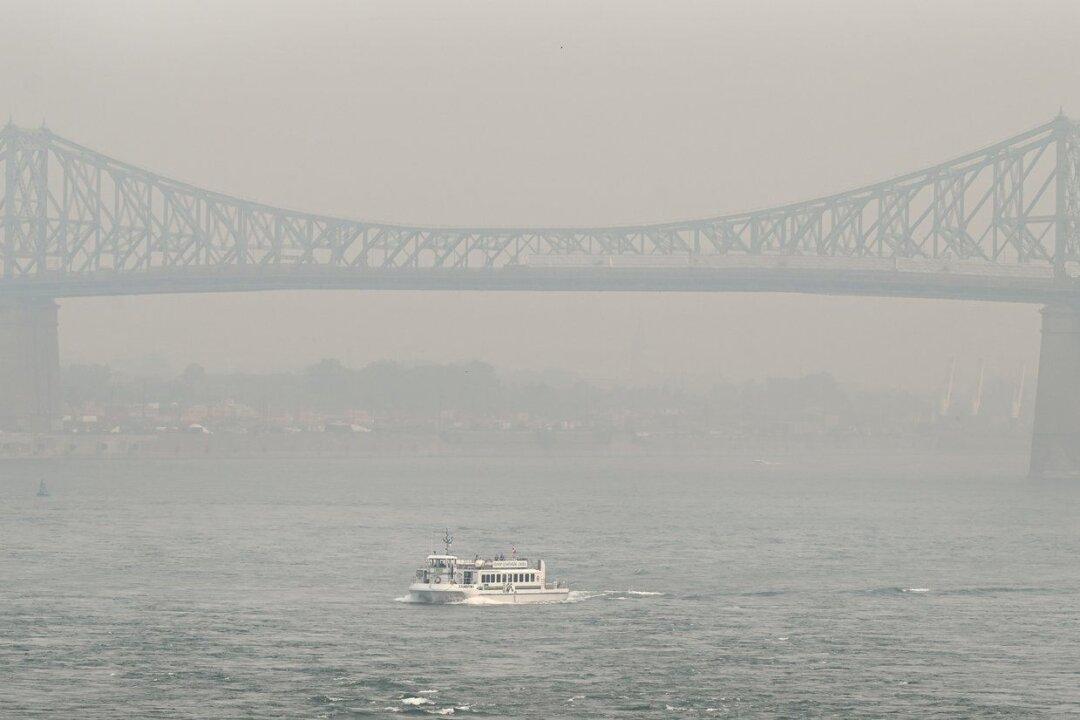 Rising Number of Wildfires Trigger Poor Air Quality Warnings in Ontario, Quebec