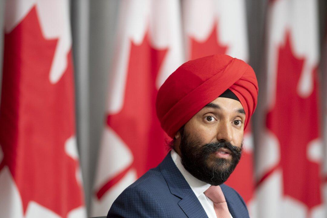 Liberal Minister OK’d Green Fund Board Chair Despite Knowing of Conflict of Interest: Ex-CEO