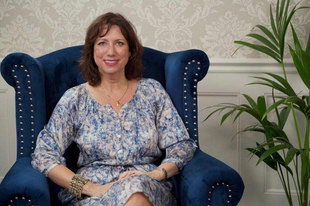 Author Warns Critical Social Justice Undermining British Schools